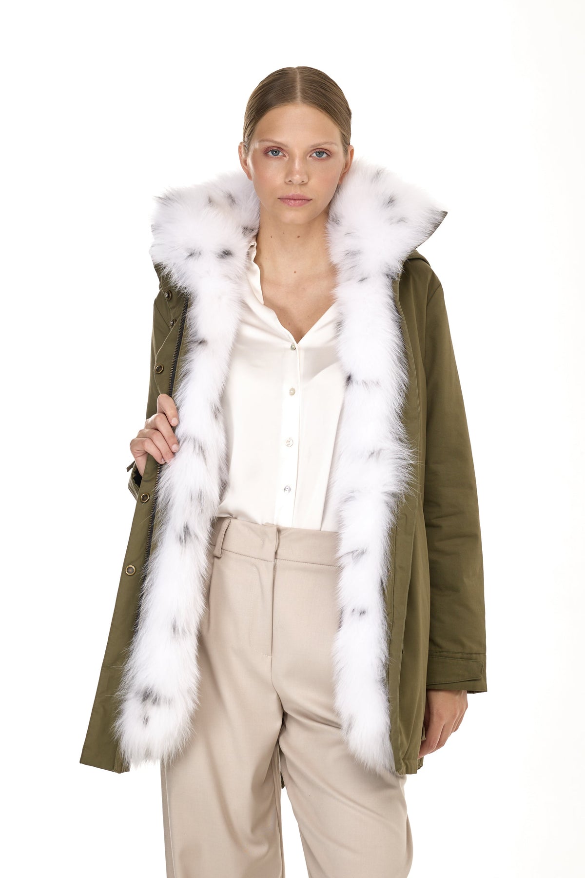 Parka Donna Trasformabili: la Nuova Collezione Amorak Italy FW 2025/26