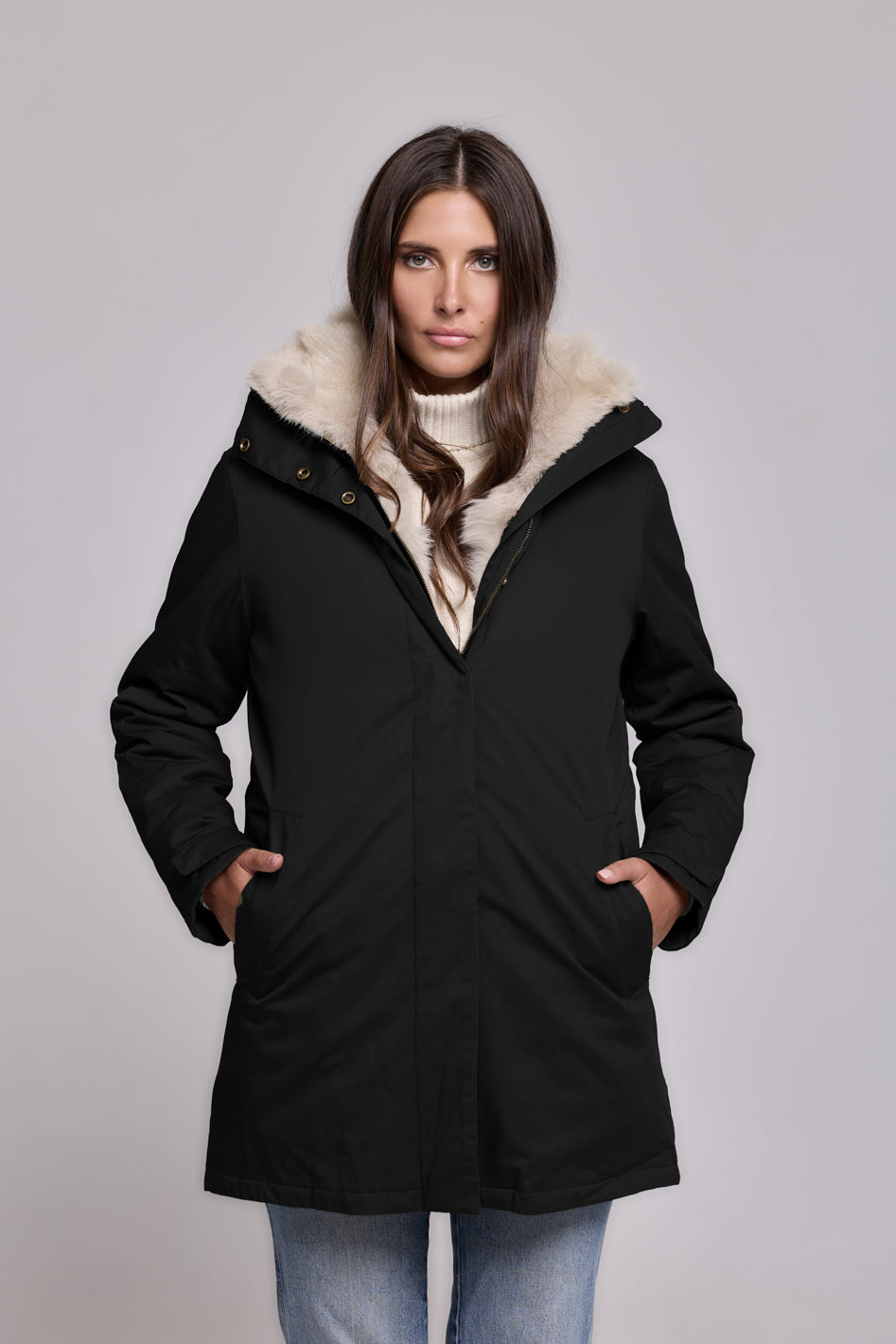 Parka Elegant Beige con Collo Alto e Gilet in pelliccia Removibile