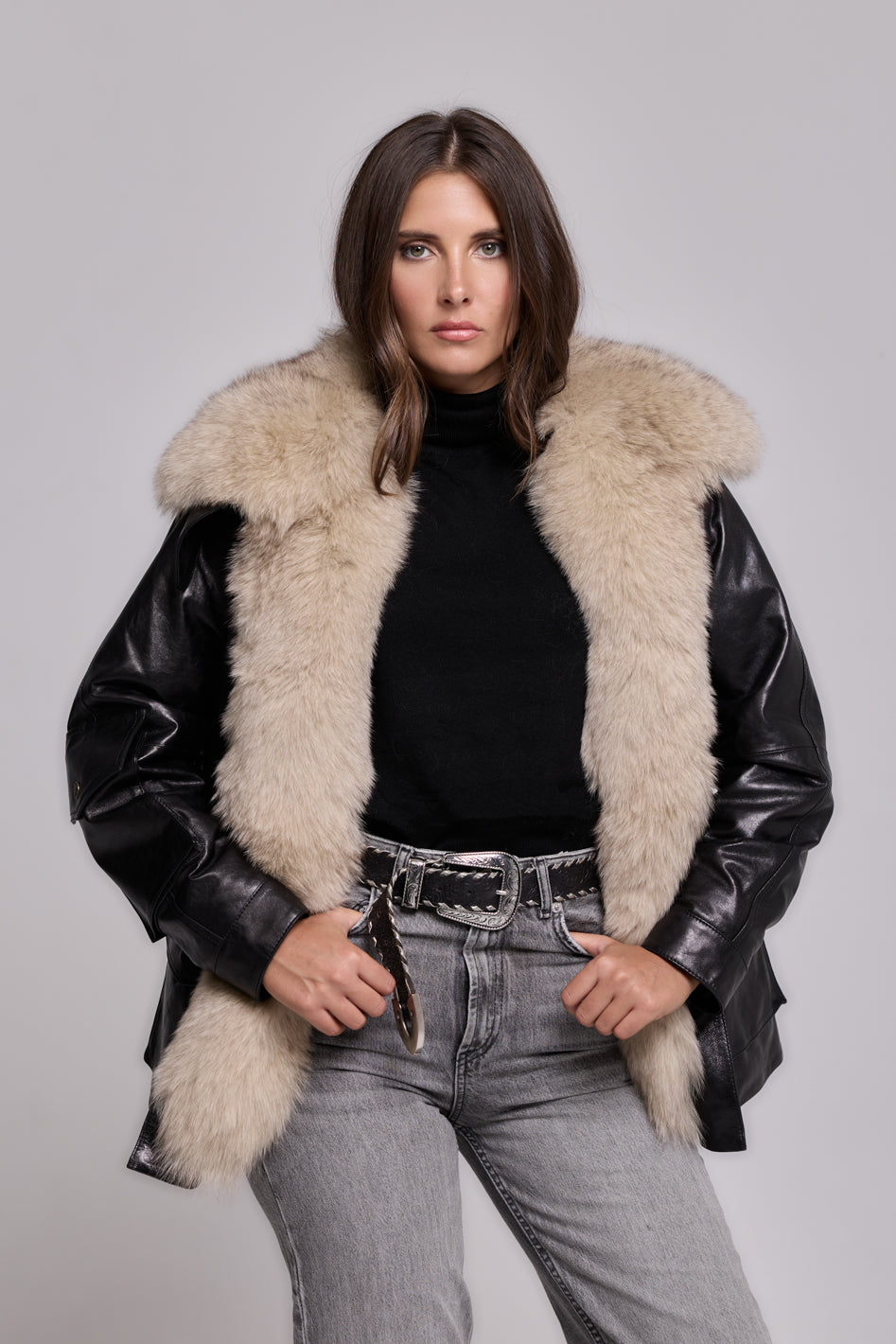CUIR ARMÉE NOIR-BEIGE
