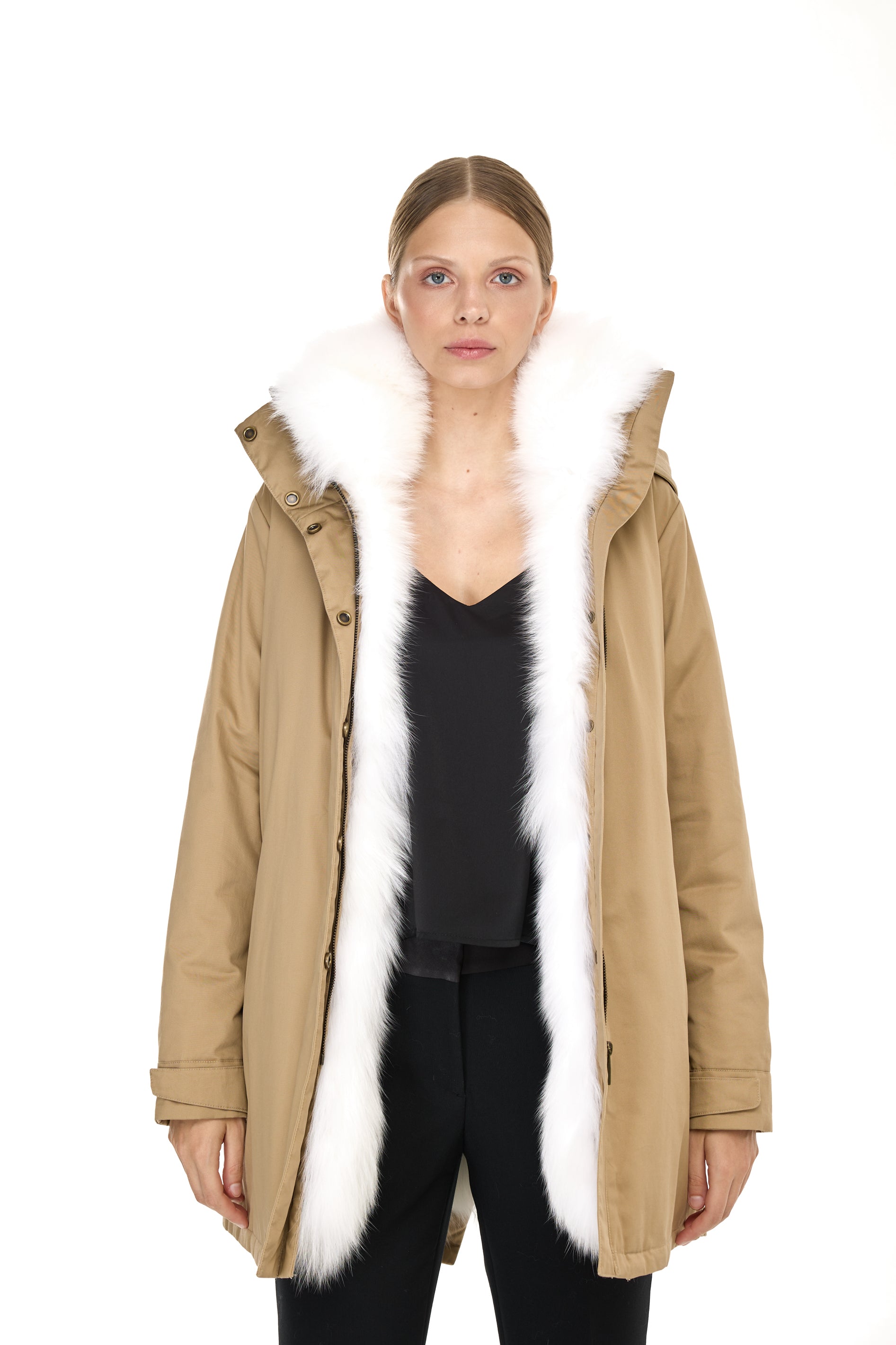 Elegant White Parka with high neck and removable fur vest