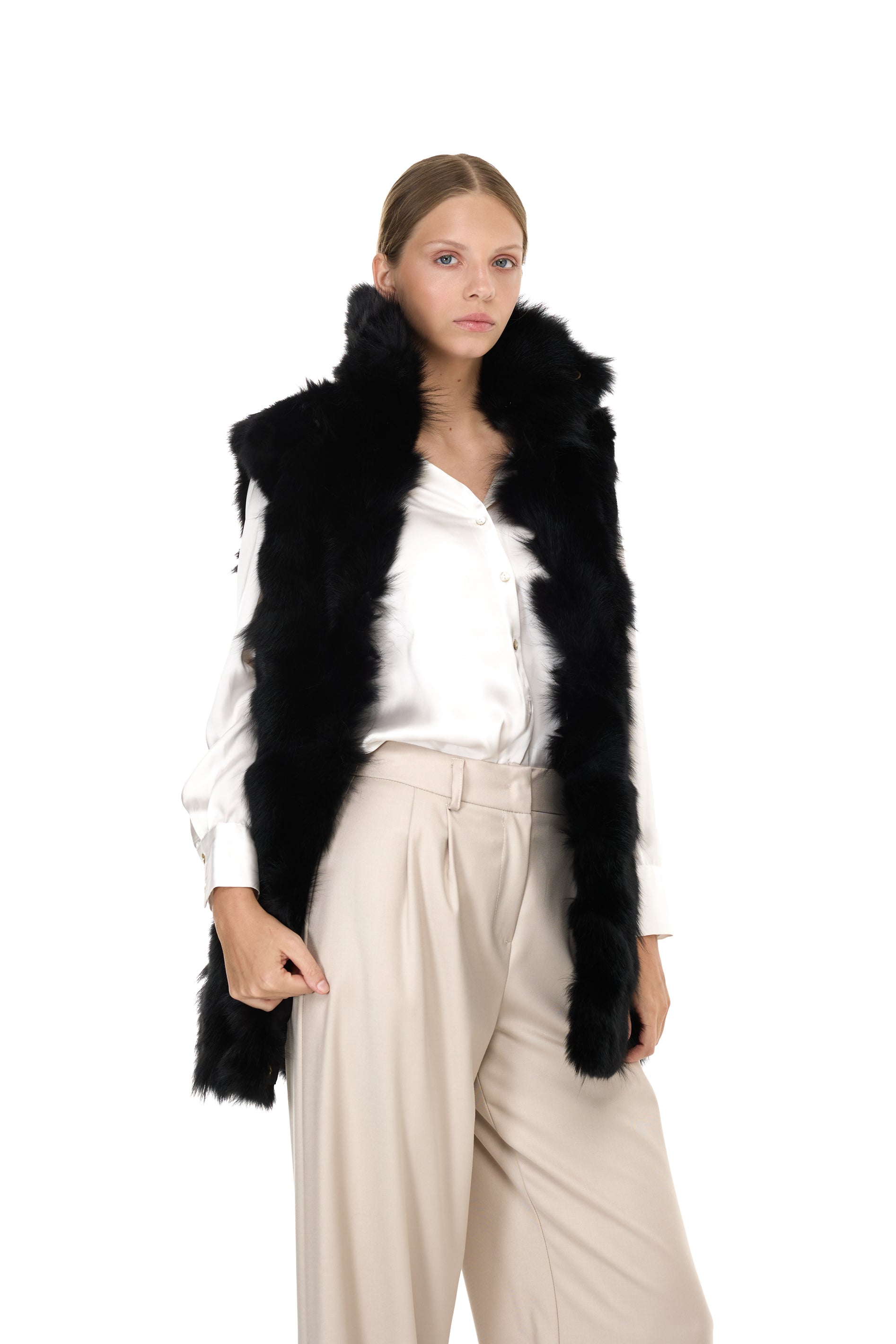 Elegant Black Parka with high collar and removable fox vest