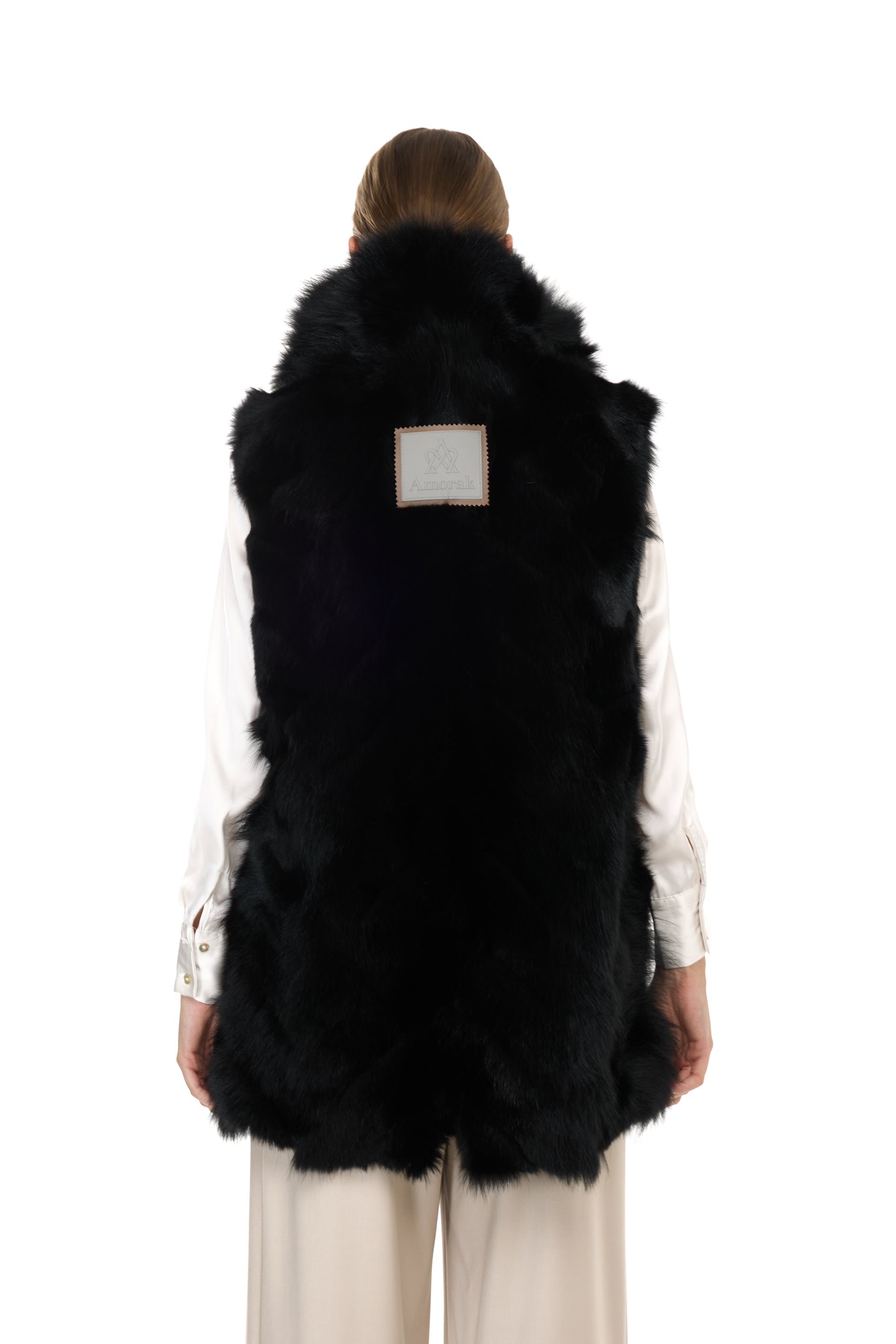 Elegant Black Parka with high collar and removable fox vest