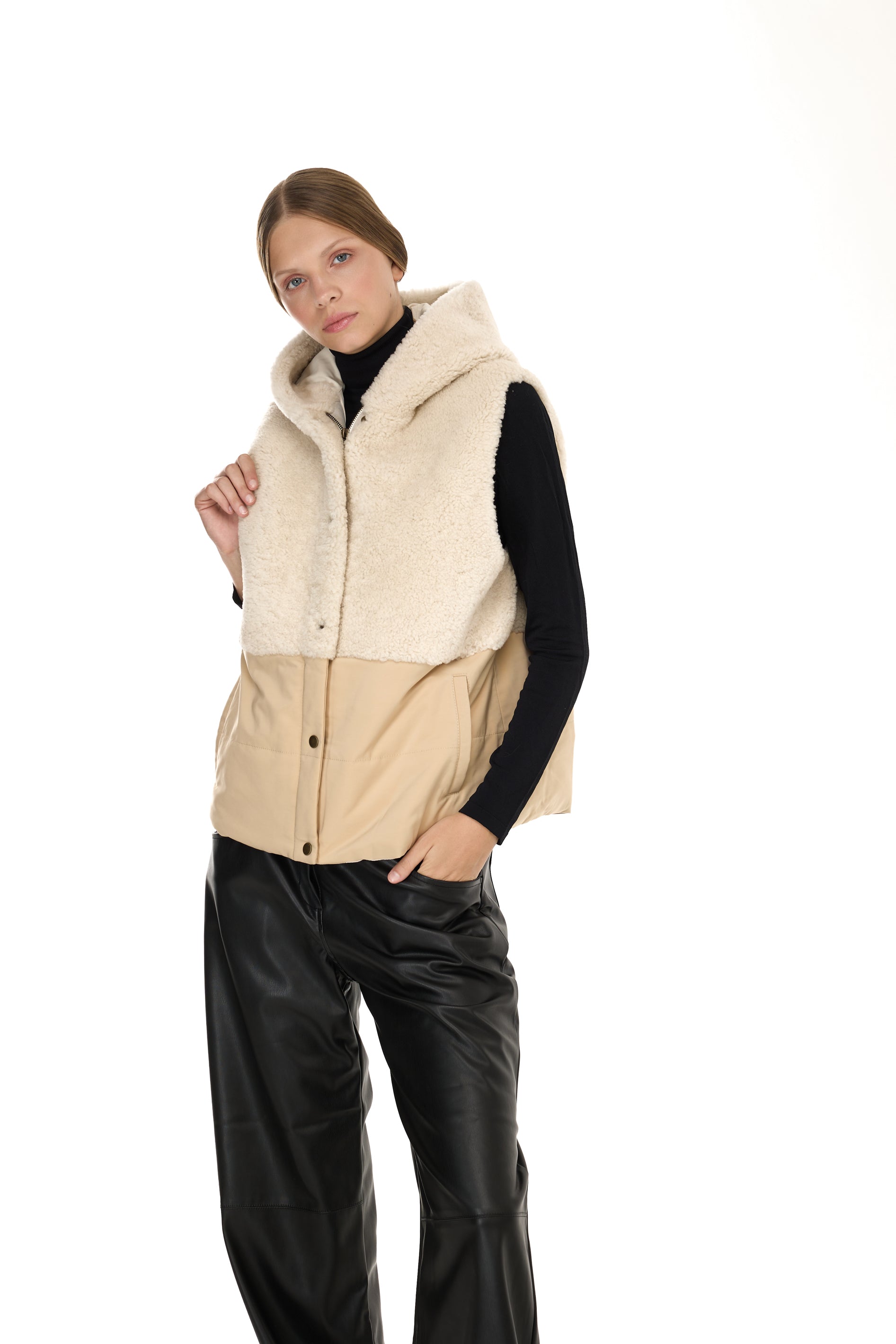 Lamb Ivory - Amorak Italie Hots in Merino Hood