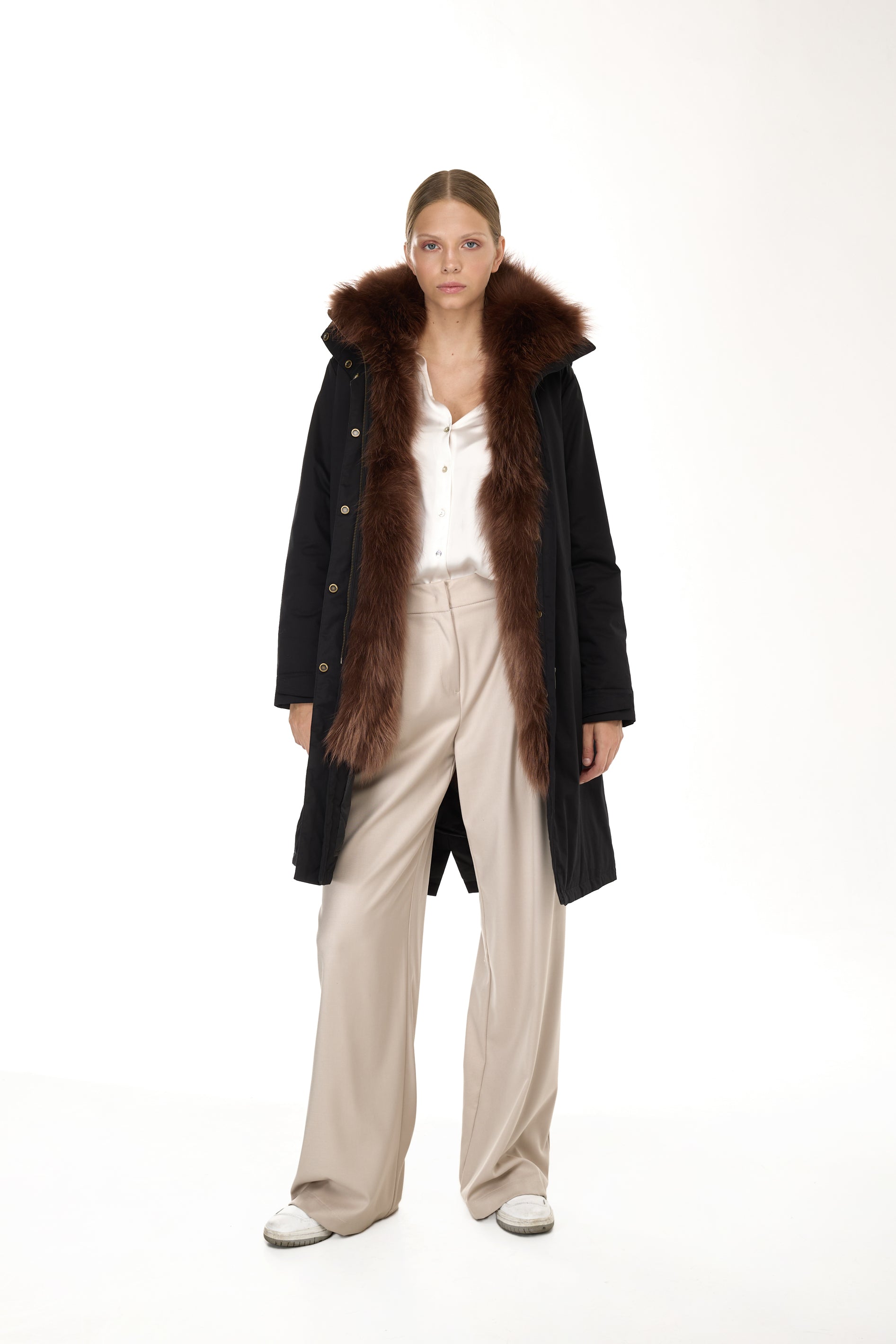 Park X-Long Elegant Braun mit hohem Hals und abnehmbarer Pelzweste