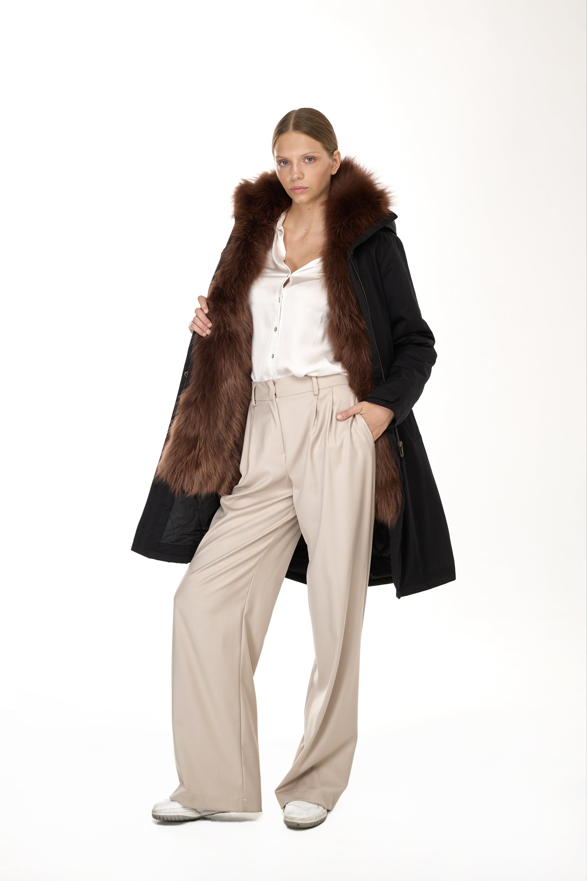 Park X-Long Elegant Braun mit hohem Hals und abnehmbarer Pelzweste