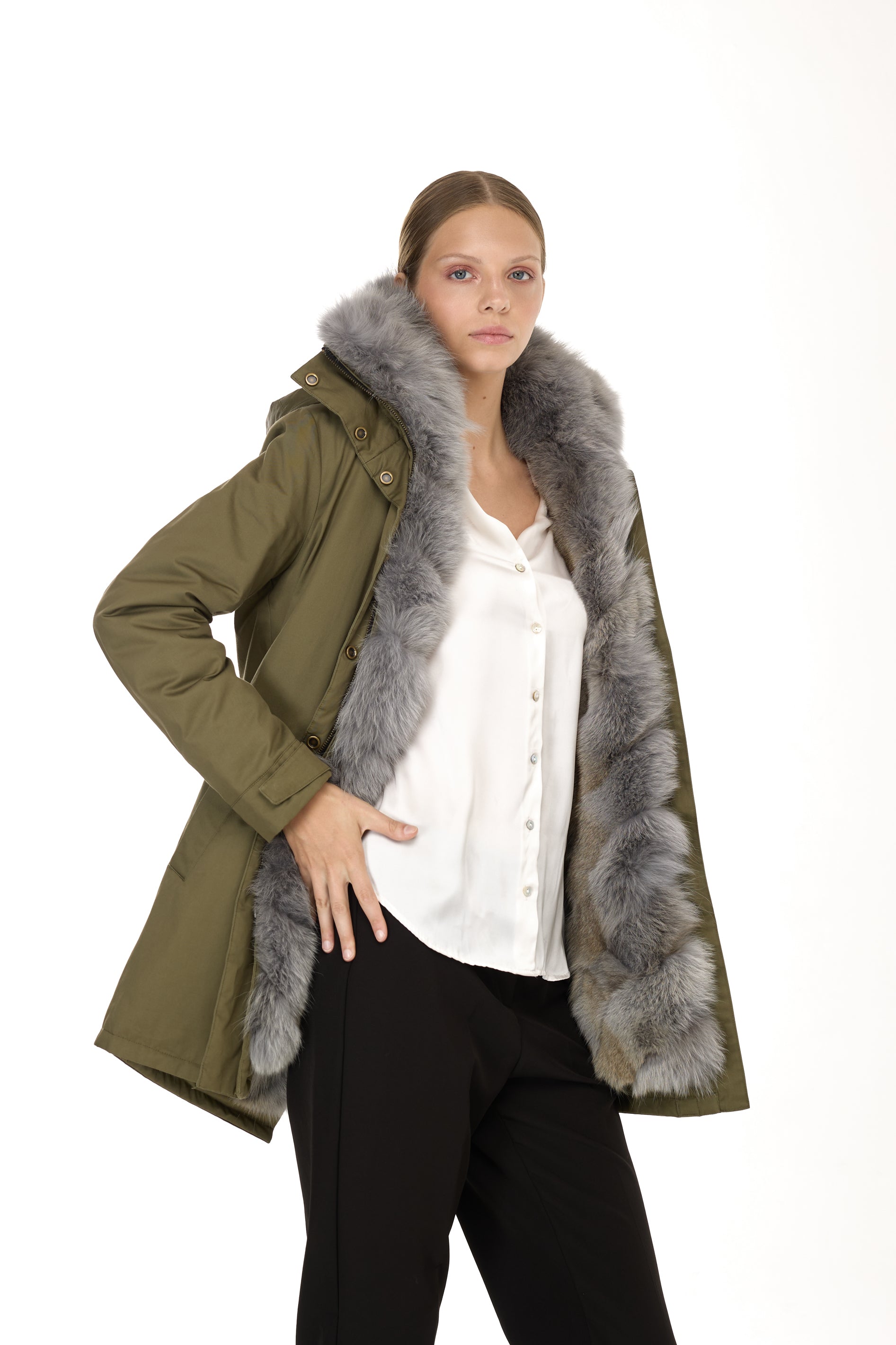 Parka Elegant Elephant Grey avec un col haut et un gilet en fourrure amovible