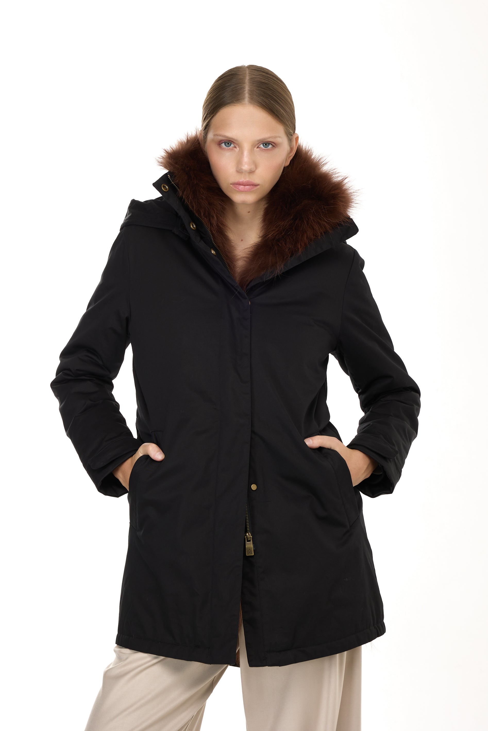 Elegant Brown Parka with high neck and removable fur vest