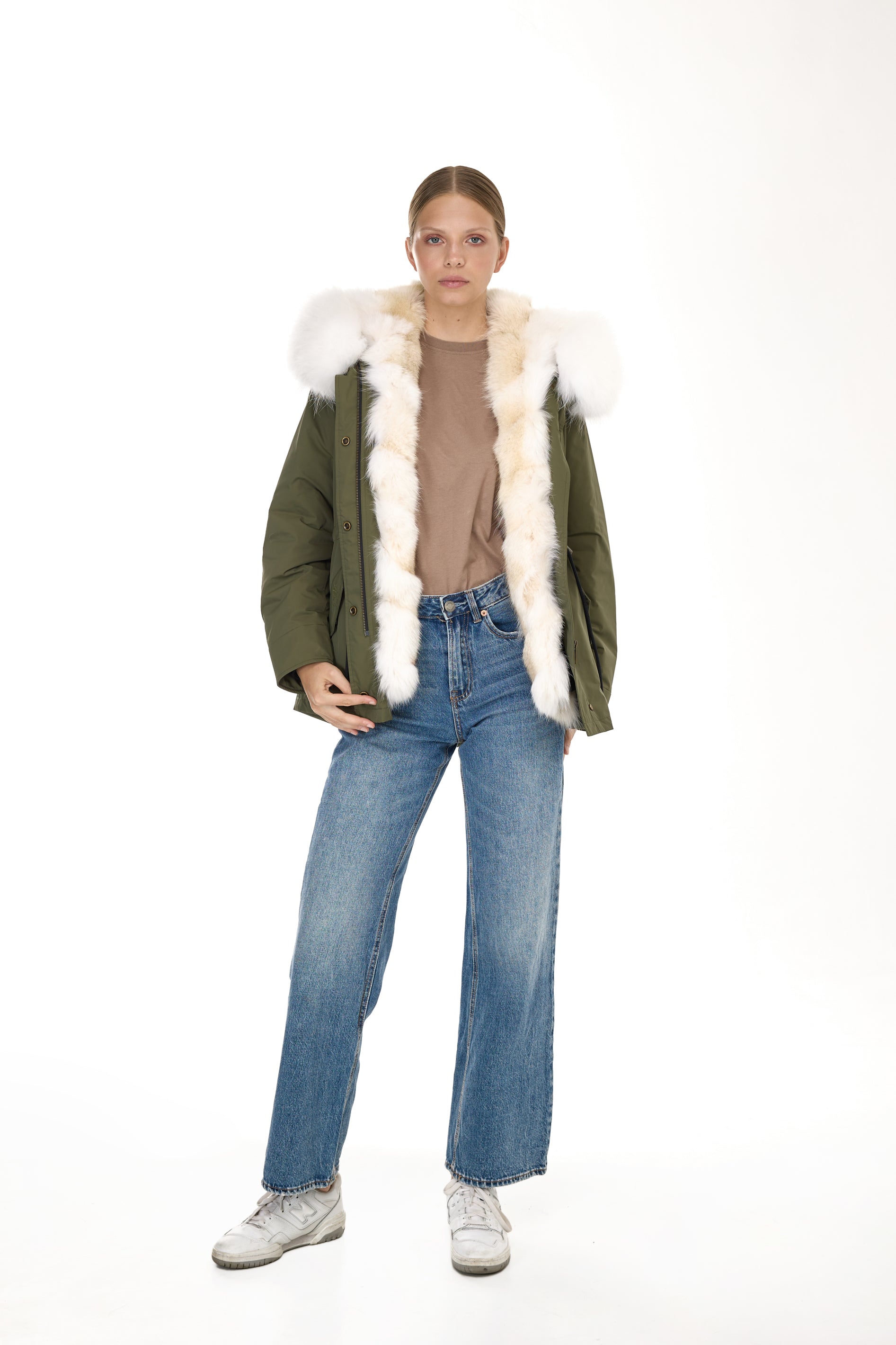 Park Short Urban White in waterproof cotton mixed with coyote vest