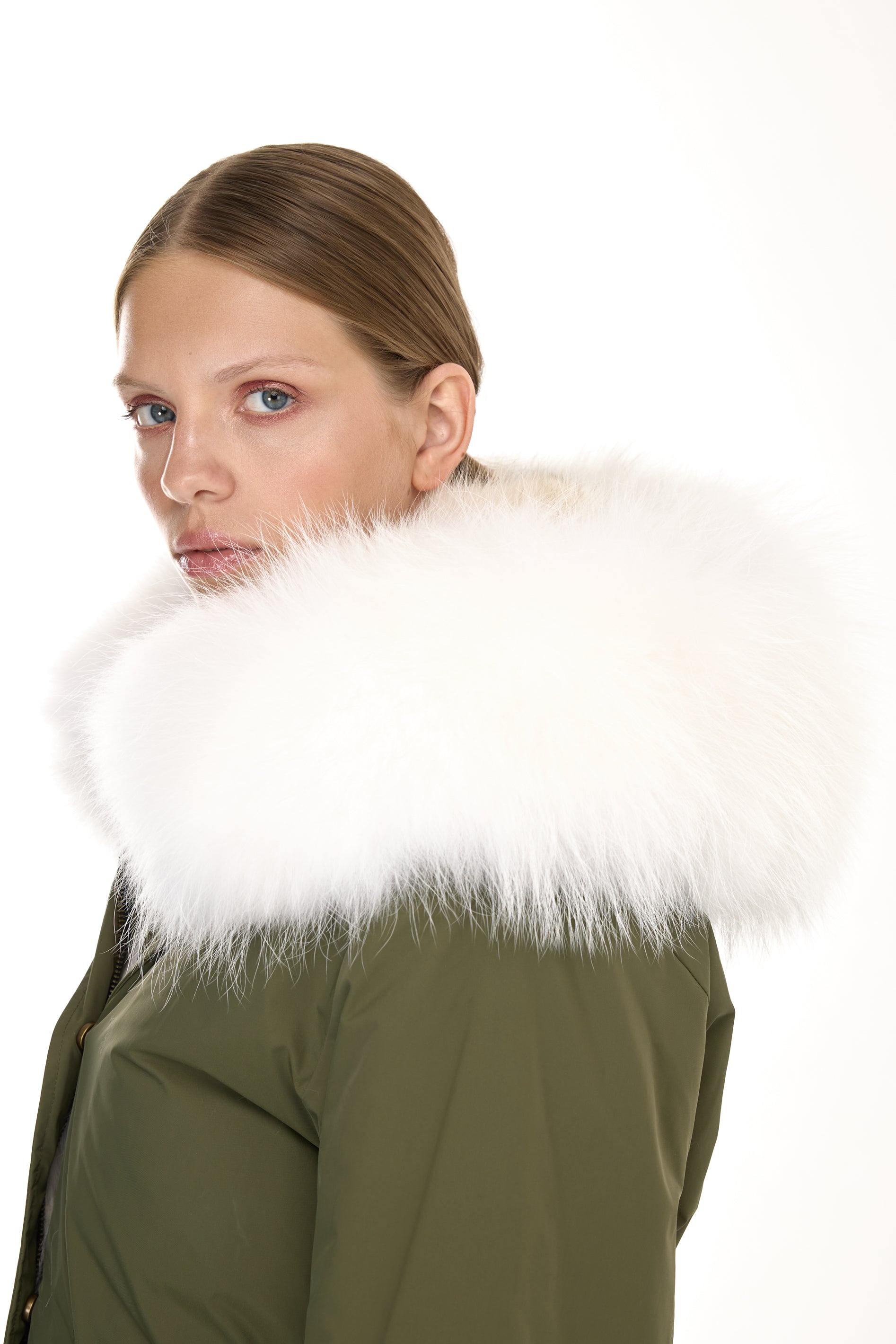 Park Short Urban White in waterproof cotton mixed with coyote vest