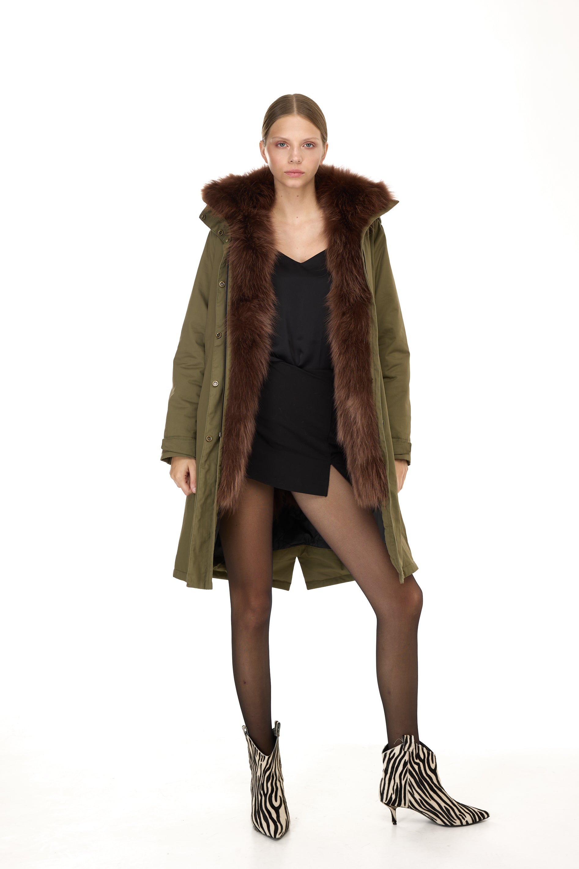 Park X-Long Elegant Brown with high neck and removable fur vest