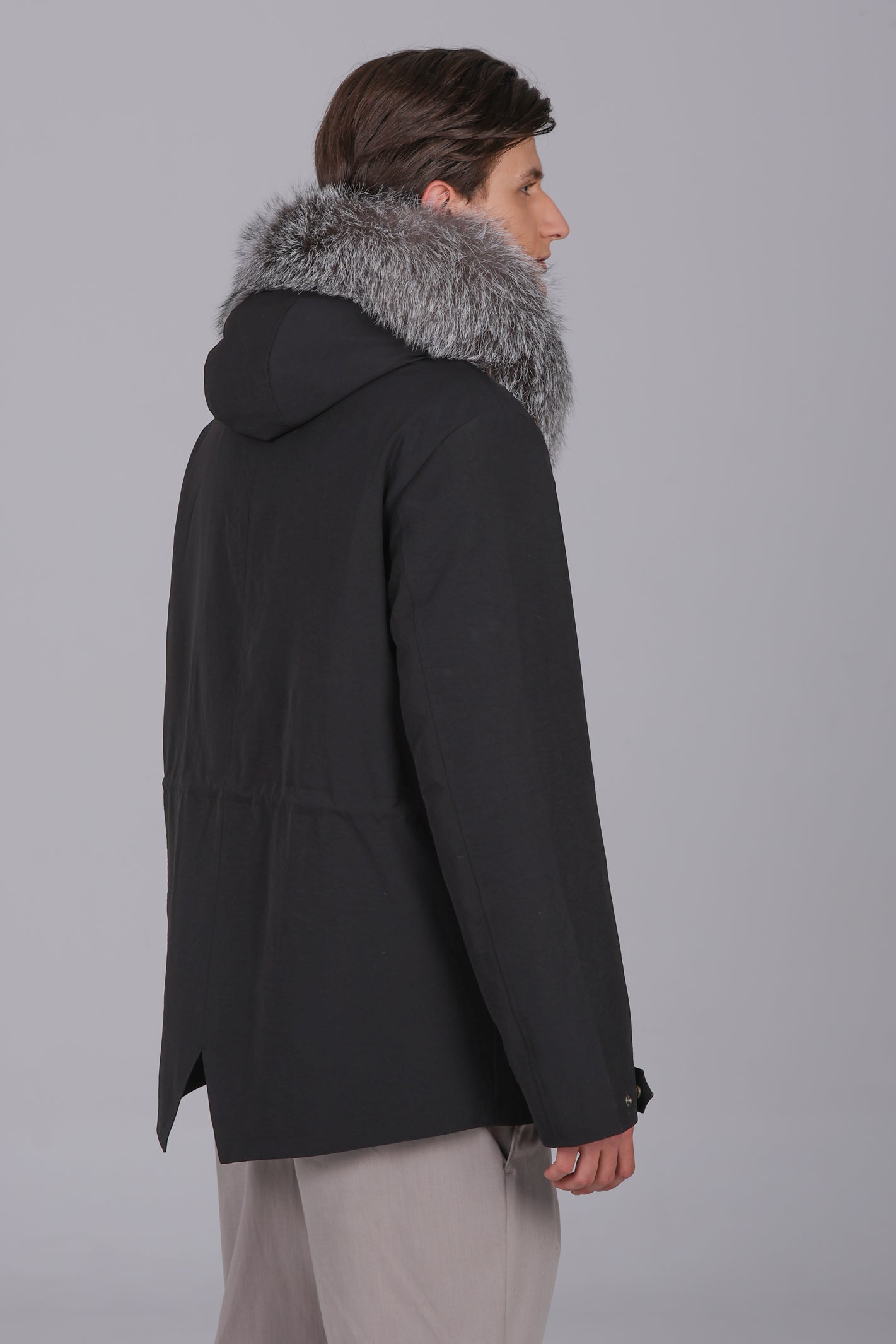Kurzer Parka aus wasserdichter Baumwollmischung aus Fox Frost und Rex Rabbit