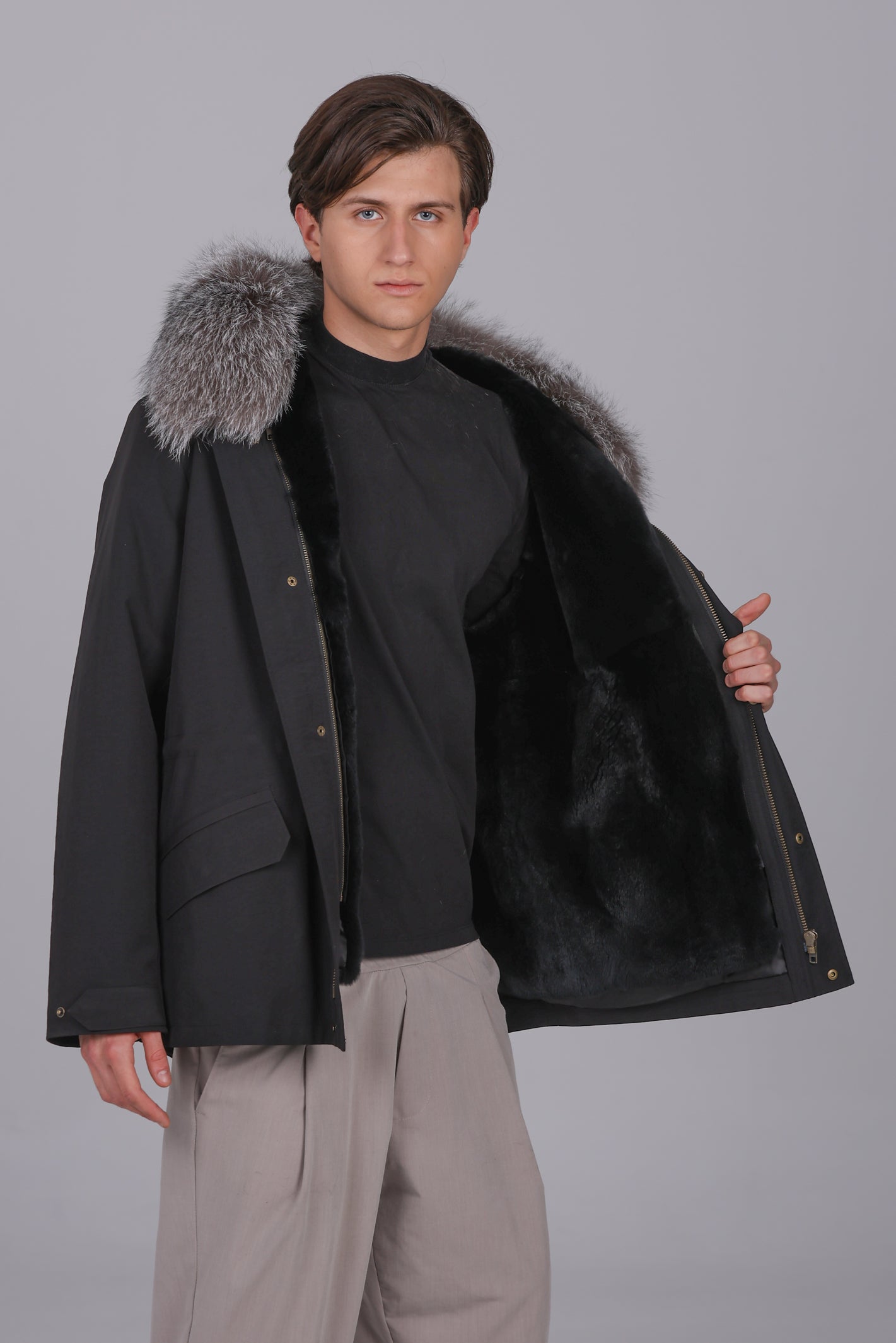 Kurzer Parka aus wasserdichter Baumwollmischung aus Fox Frost und Rex Rabbit