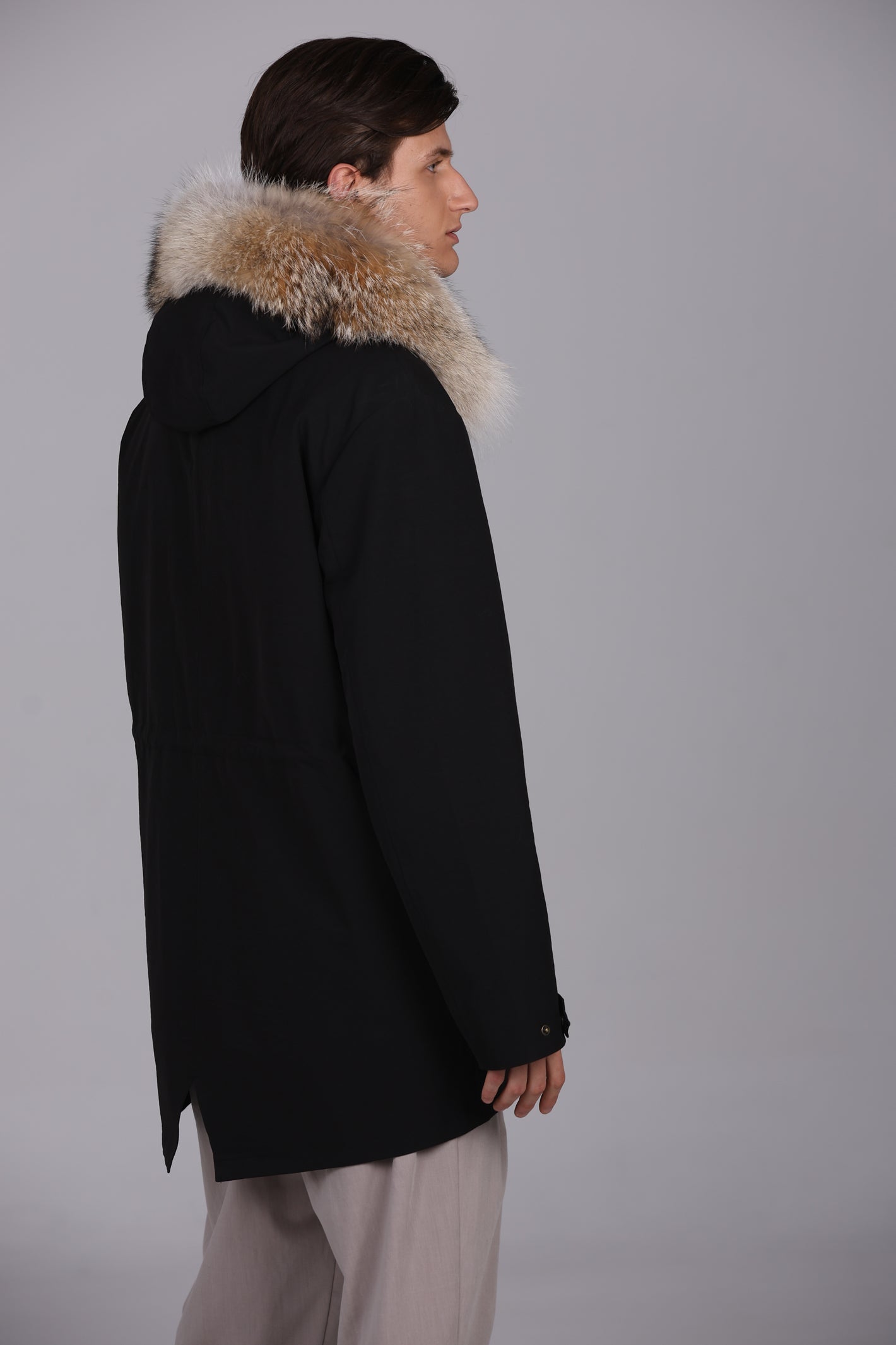 Parka longue en mélange imperméable de coton Coyote et de peau de mouton